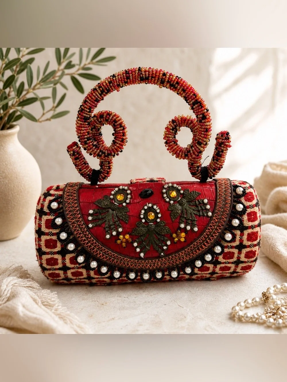 Handcrafted Red Beaded Floral Embellished Women's Clutch
